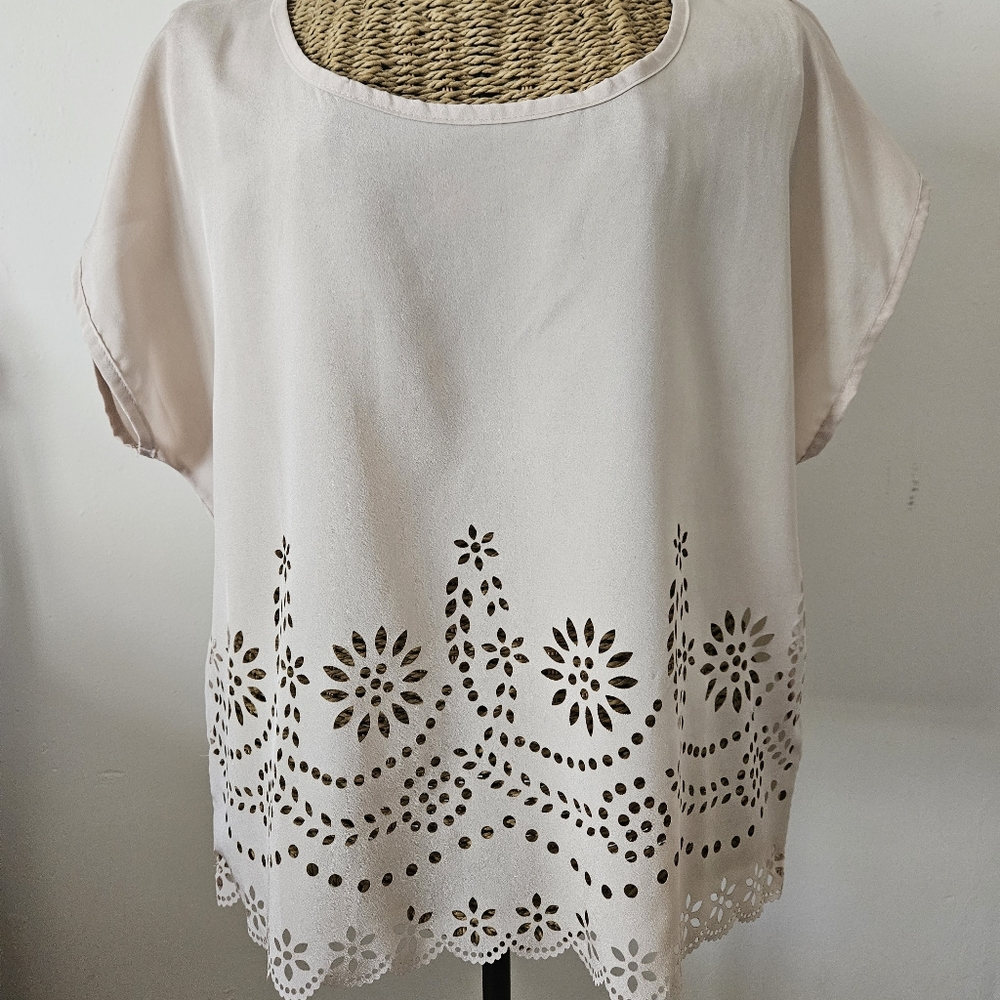 Copper Key cut out detail blouse. Size medium.